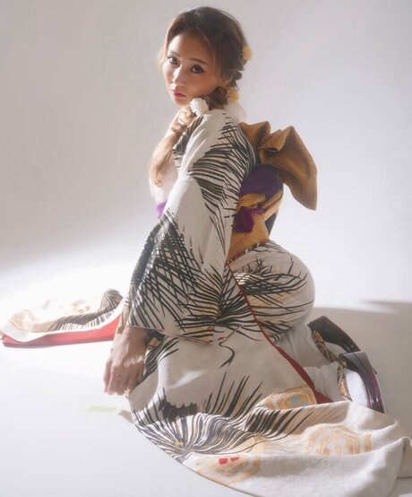 Asami Natsuki model best photo