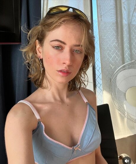 bug universe pornstar beautiful pictures