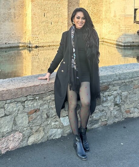 Mel Cross CD nudes star gallery