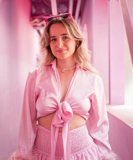 Camille LV pornstar perfect pics