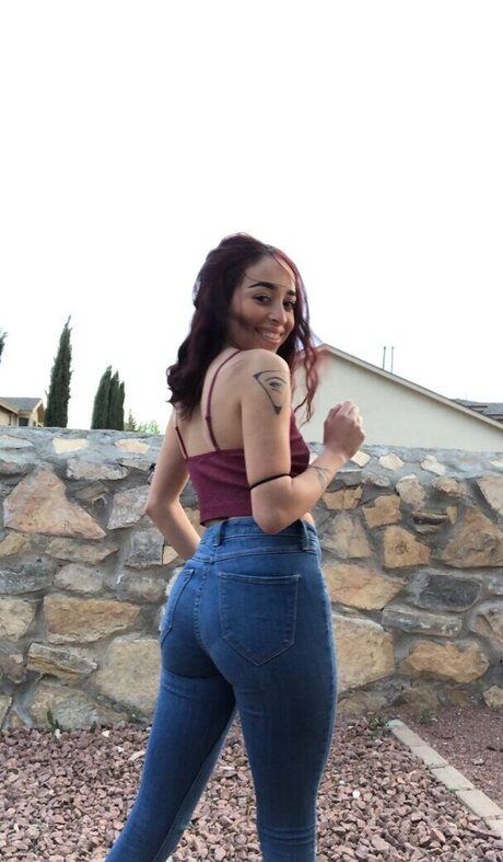 bbyaeriel free model pic