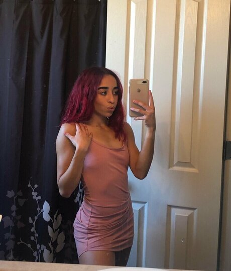 bbyaeriel naked actress images