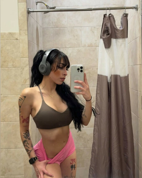 bbyaeriel star xxx galleries