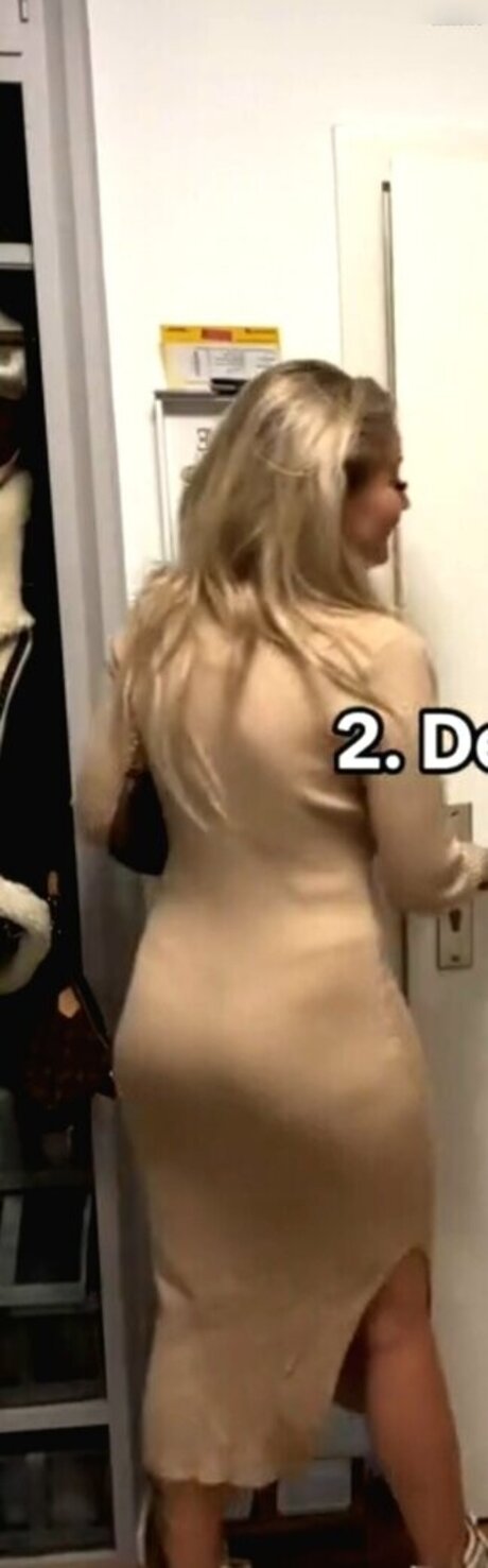 Laberrhababer Sarah nudes model image