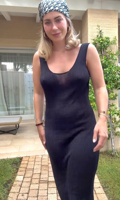 Mrs Bella star naked picture