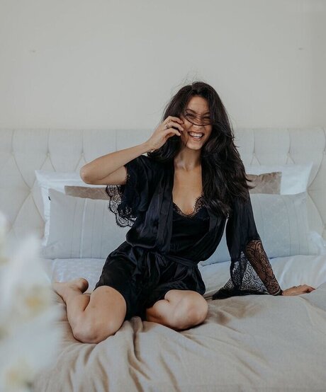 Rebecca Mir beautiful pornstar pic