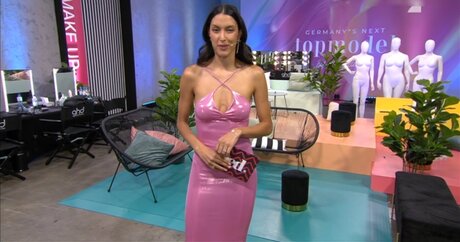 Rebecca Mir best actress picture