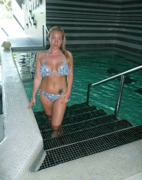 Penny London naked actress img