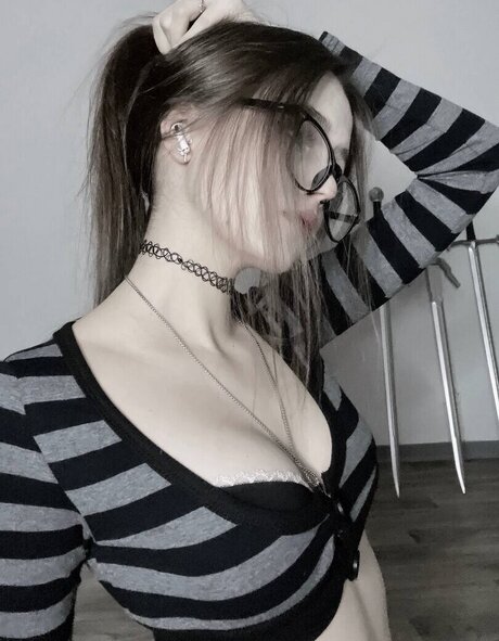 devisuka naked actress galleries