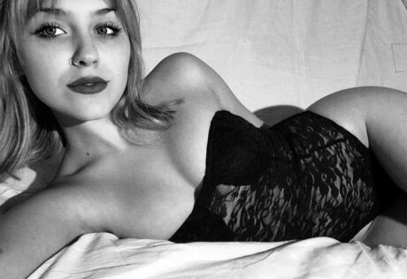 Valentina Borelli star sex img