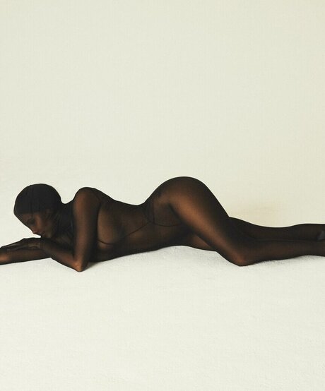 Valentina Rueda model top pics