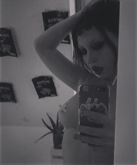 Gothminze xxx actress gallery