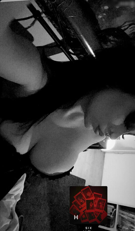 Gothminze nudes model images