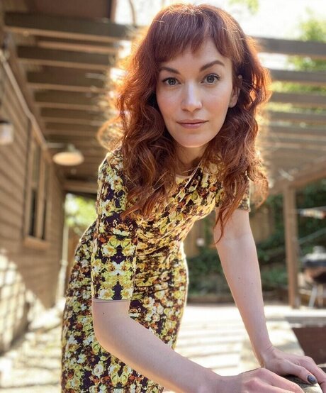 Britt Lower model high quality pics