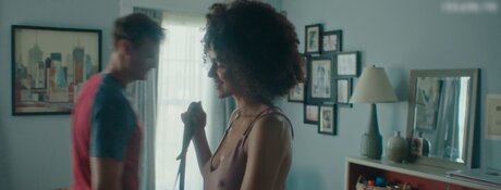 Britt Lower top star photo