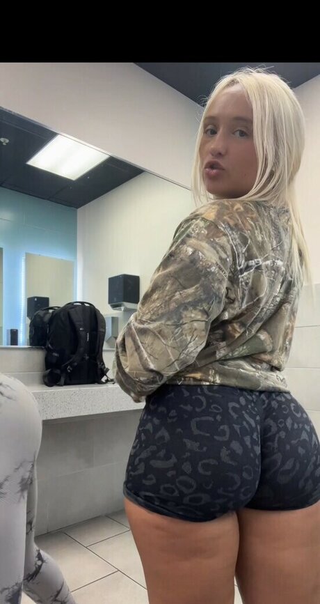 emilysmithh06 star porn gallery