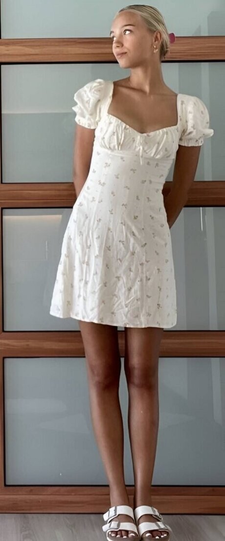 Lisa und Lena pornstar nudes img