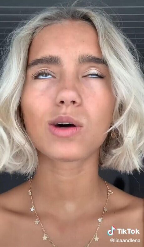 Lisa und Lena high quality model pics