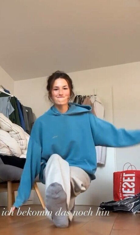 anfr00 best model photos