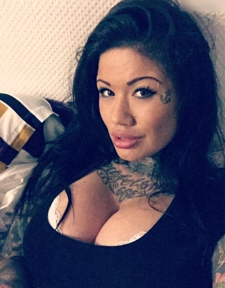 Catherine Teufelsweib pornstar pretty galleries