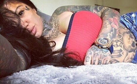 Catherine Teufelsweib free model photo