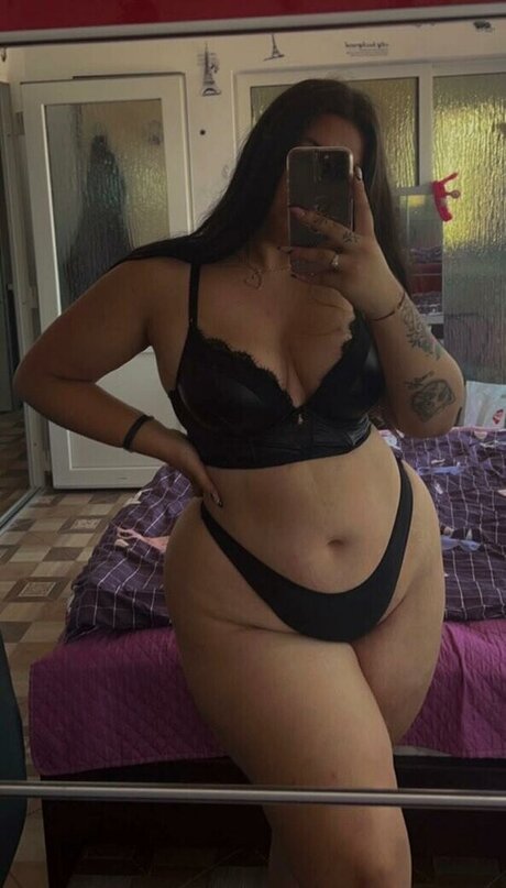 Ellyyelly best star gallery