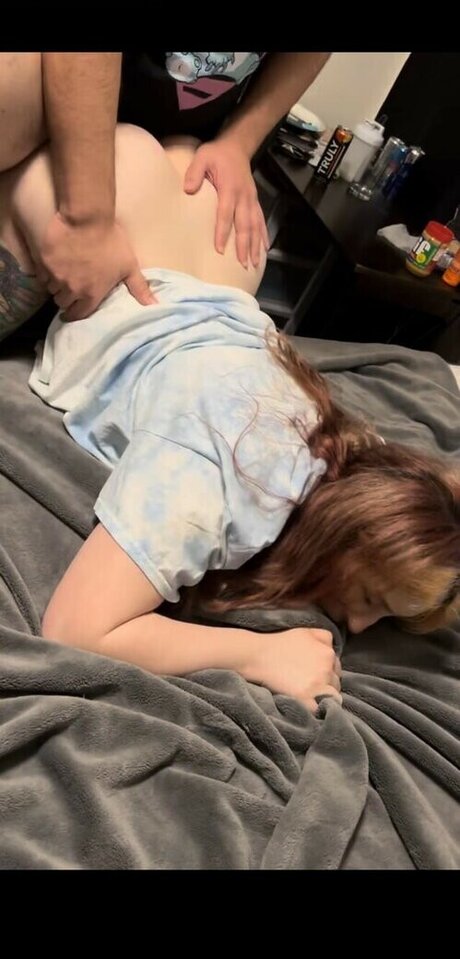 Penguinh0e exclusive star photo