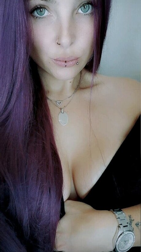 Flashinaa erotic star galleries