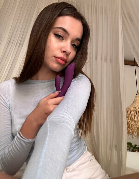 naomimorning adult actress pic