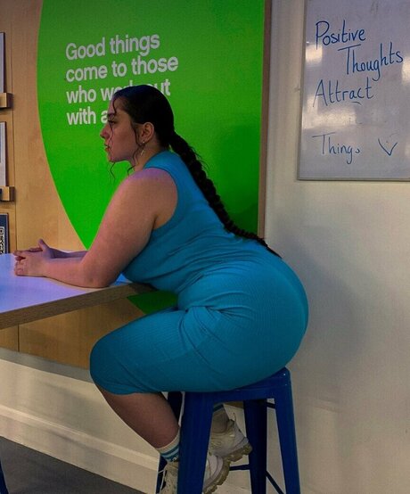 isurfavpisces hot star archive