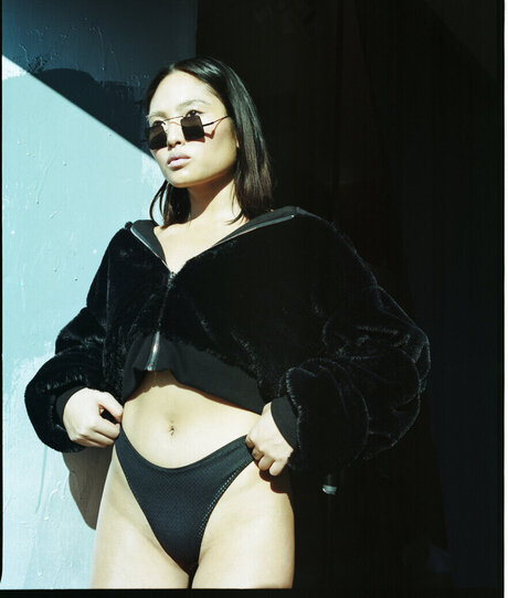 Janet Yuan xxx star image