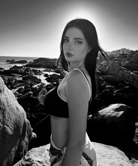 Manuela Calvo star adult photos