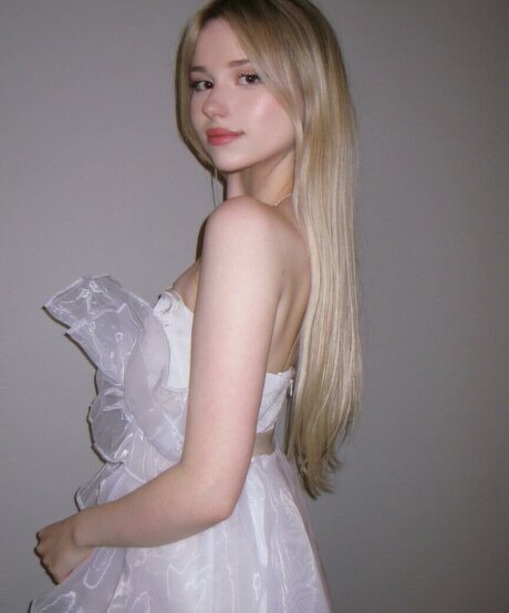 Kitty Mae hd star picture