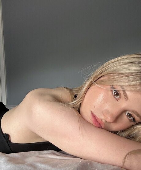 Kitty Mae star nudes archive