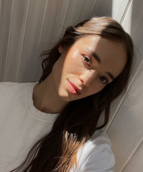 Jadwiga Koc star art galleries