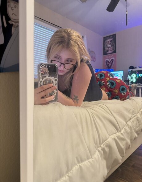 faeriies model perfect picture