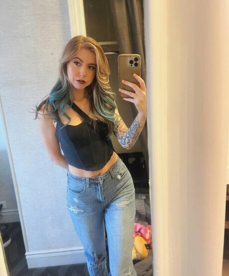 Nyybeats beautiful model galleries