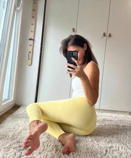 Viennagirlnextdoor actress galleries