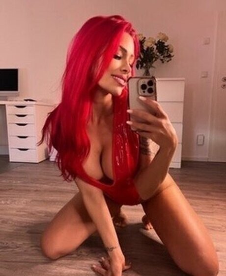 Cati Kiss model pornographic photo