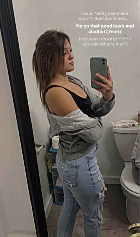 Kalia Hundley model sex img