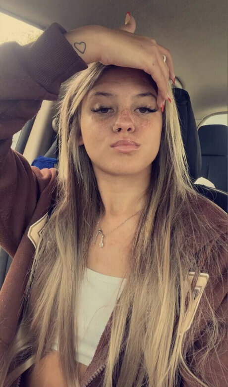 Kalia Hundley sexy pornstar photo