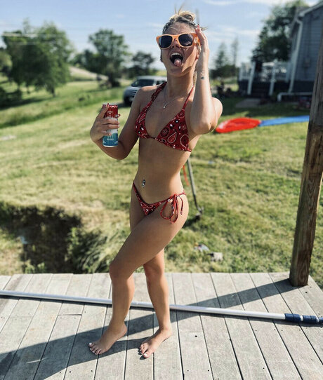 Kalia Hundley model art photos