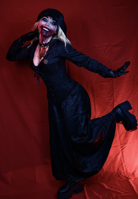 Swaggycucumber nude star images