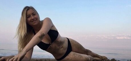 Lena Kupke high quality model img