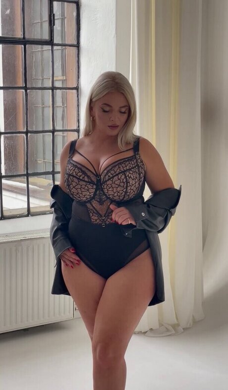 Ines Cudna sex actress picture