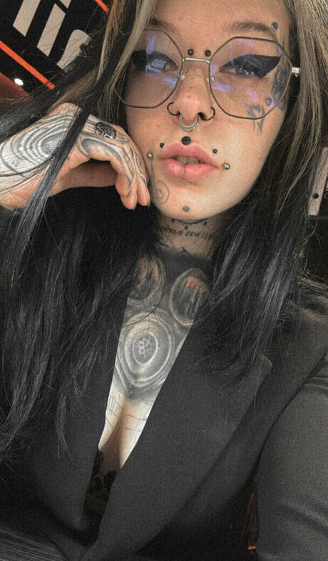 st hell hot actress pictures