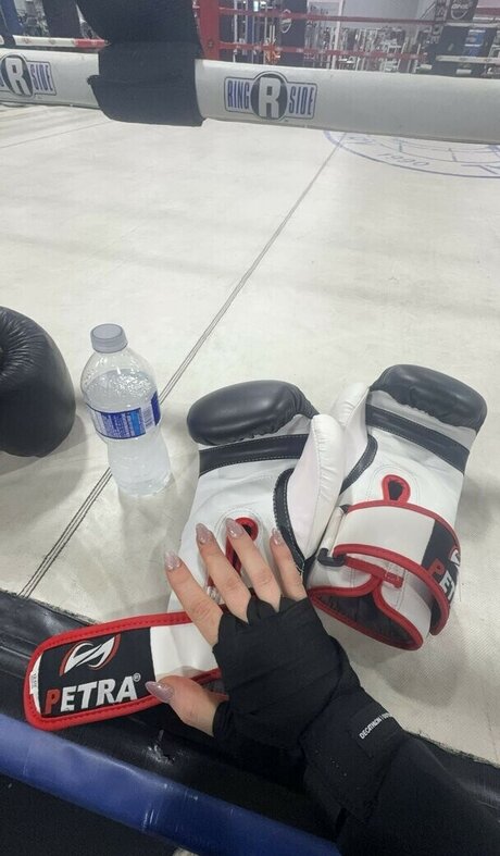 Giulia Bruno adult model photo