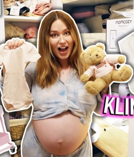 Sonny Loops sex model gallery