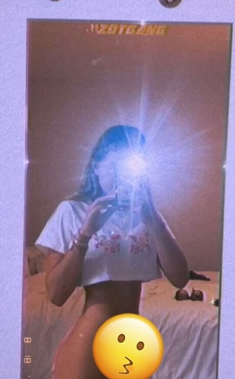 Vaea Brazier nude model galleries