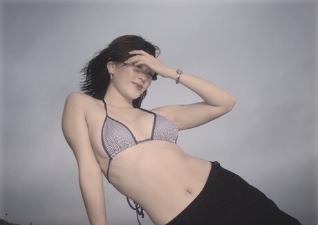 Kennedie Nguyen porn model galleries